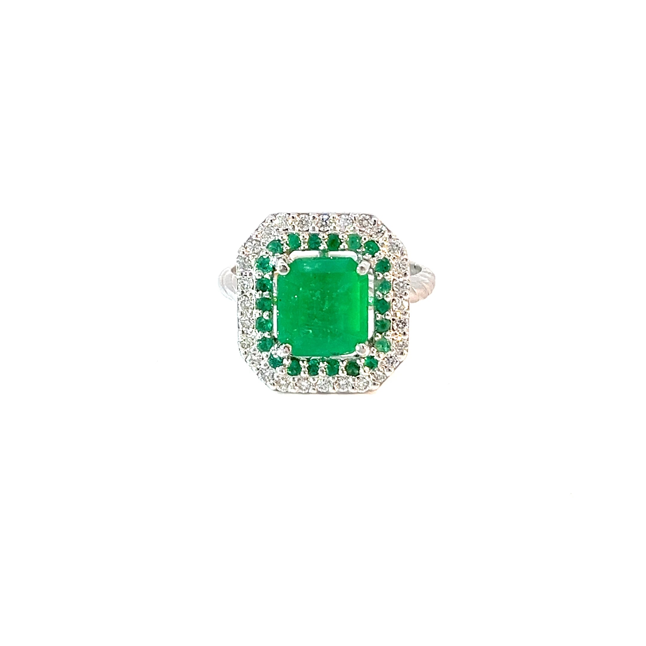 Anillo Esmeralda doble halo