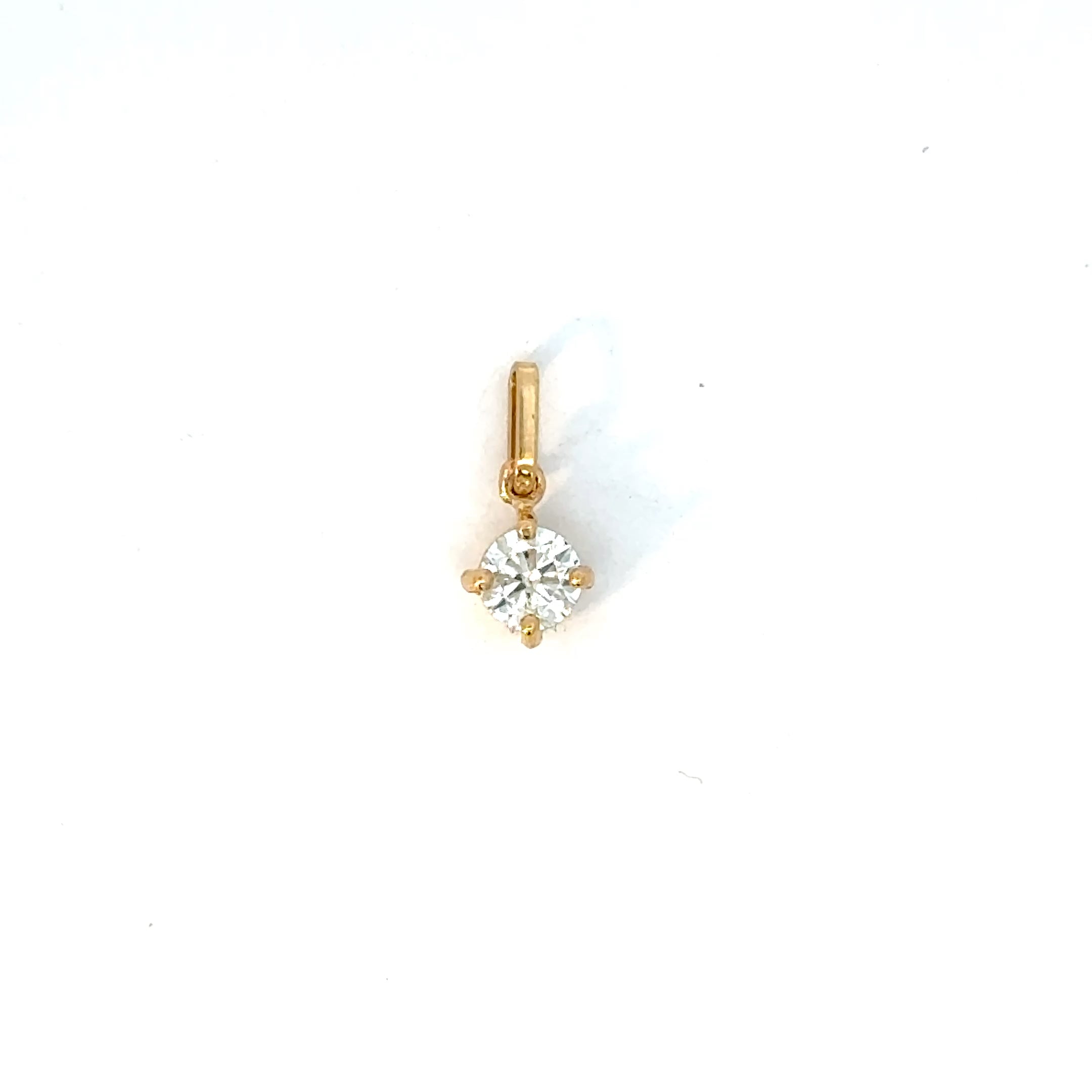 Dije diamante 0.28 Cts