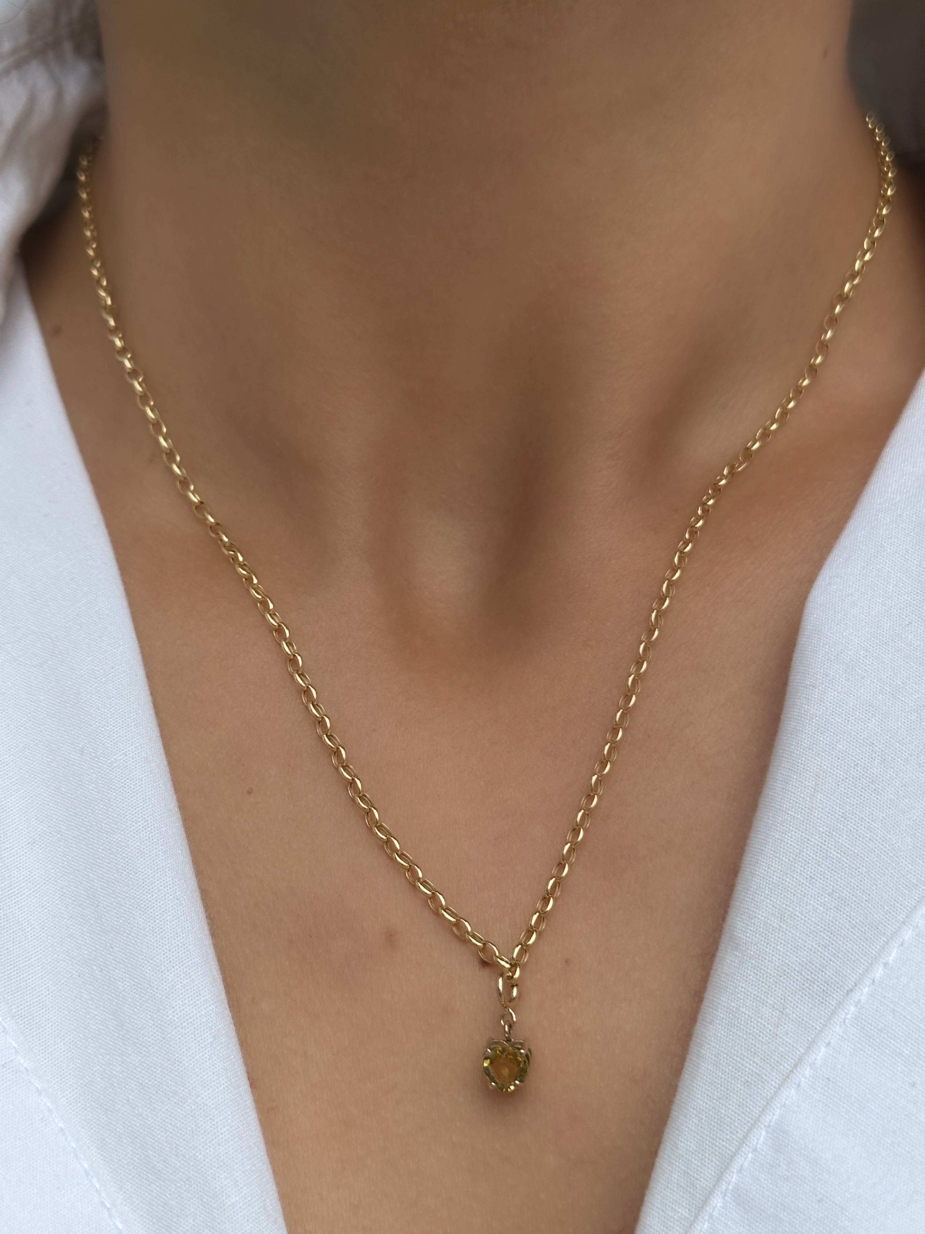 Dije en broche corazón 5 mm