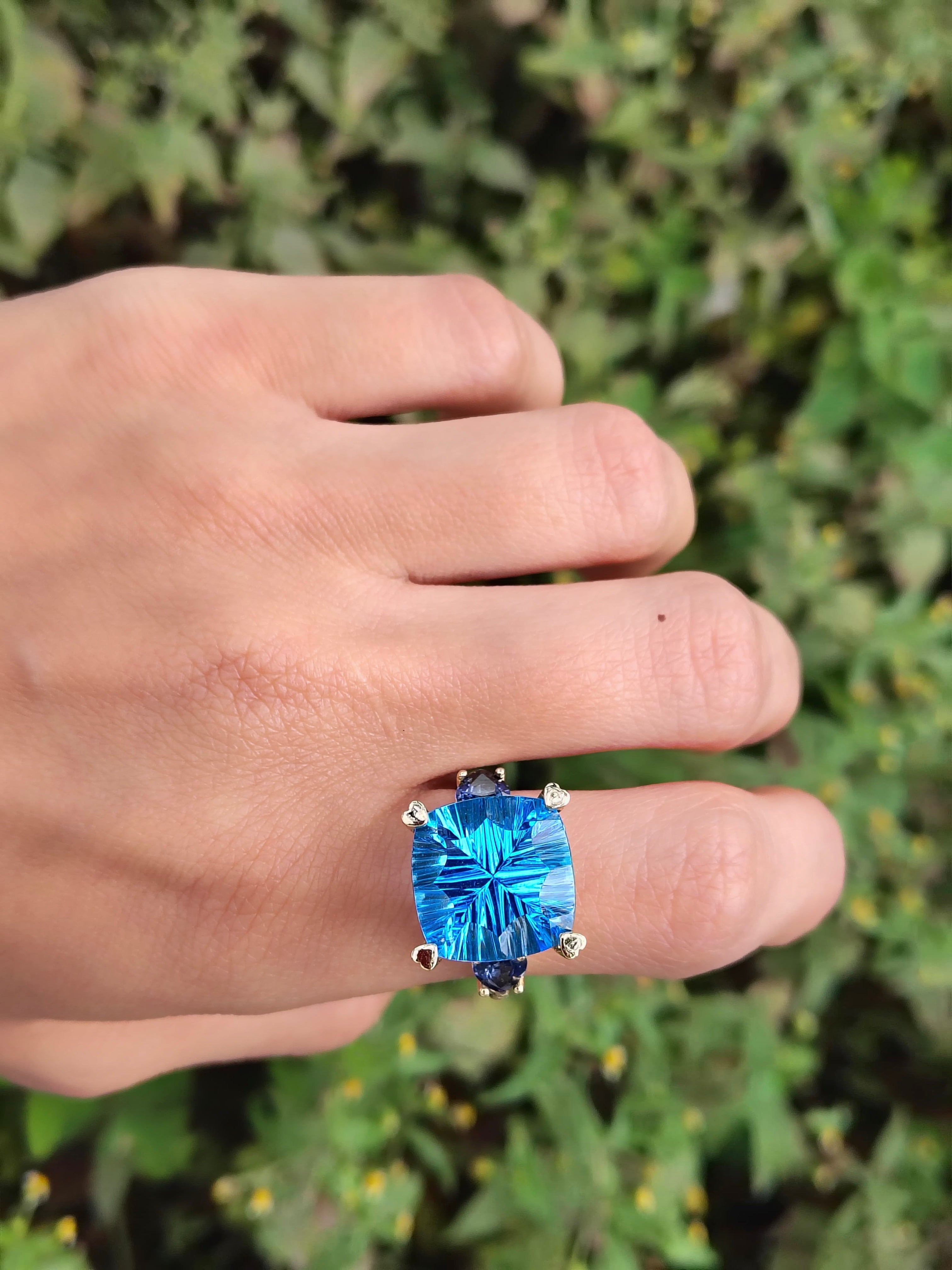 Carolina Pineda Jewelry