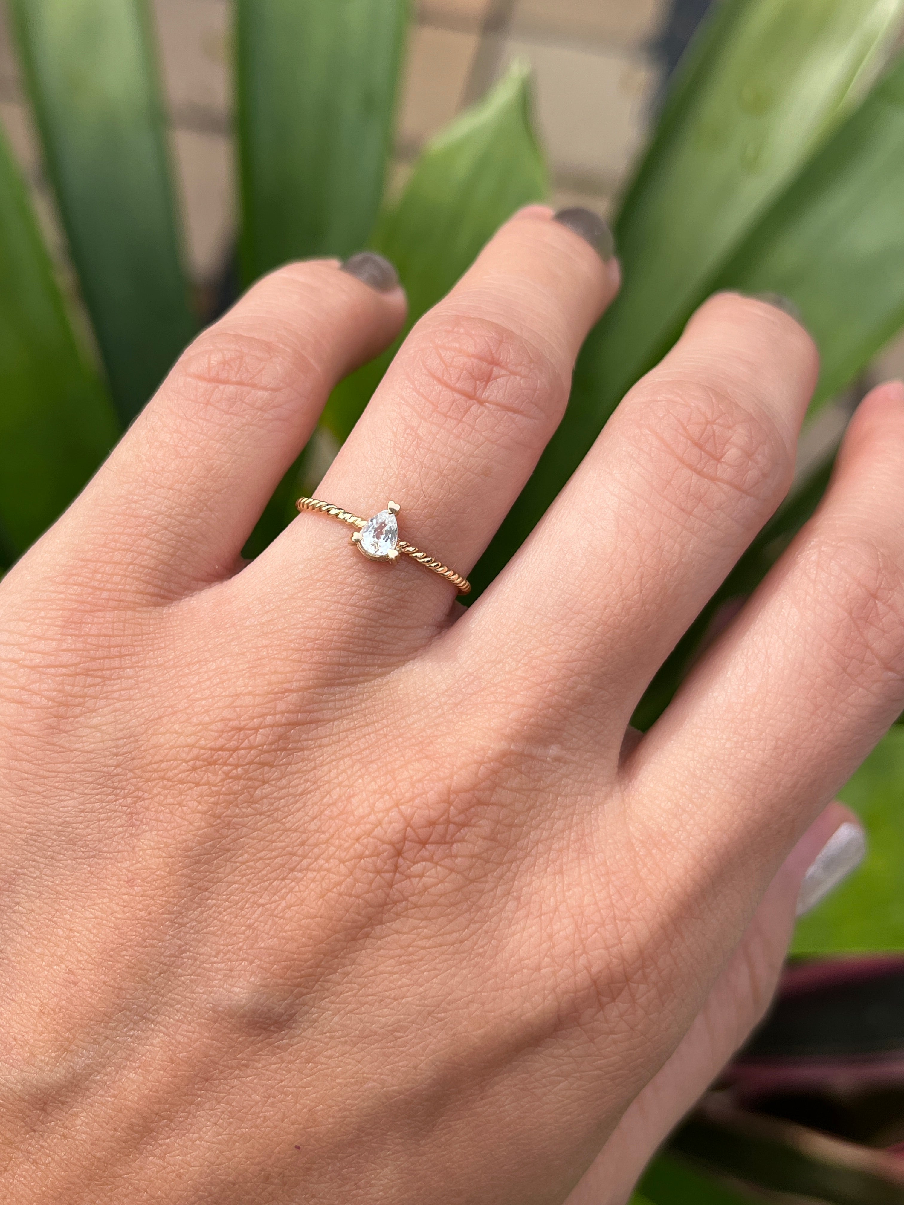 Anillo espiral love mini zafiros de colores