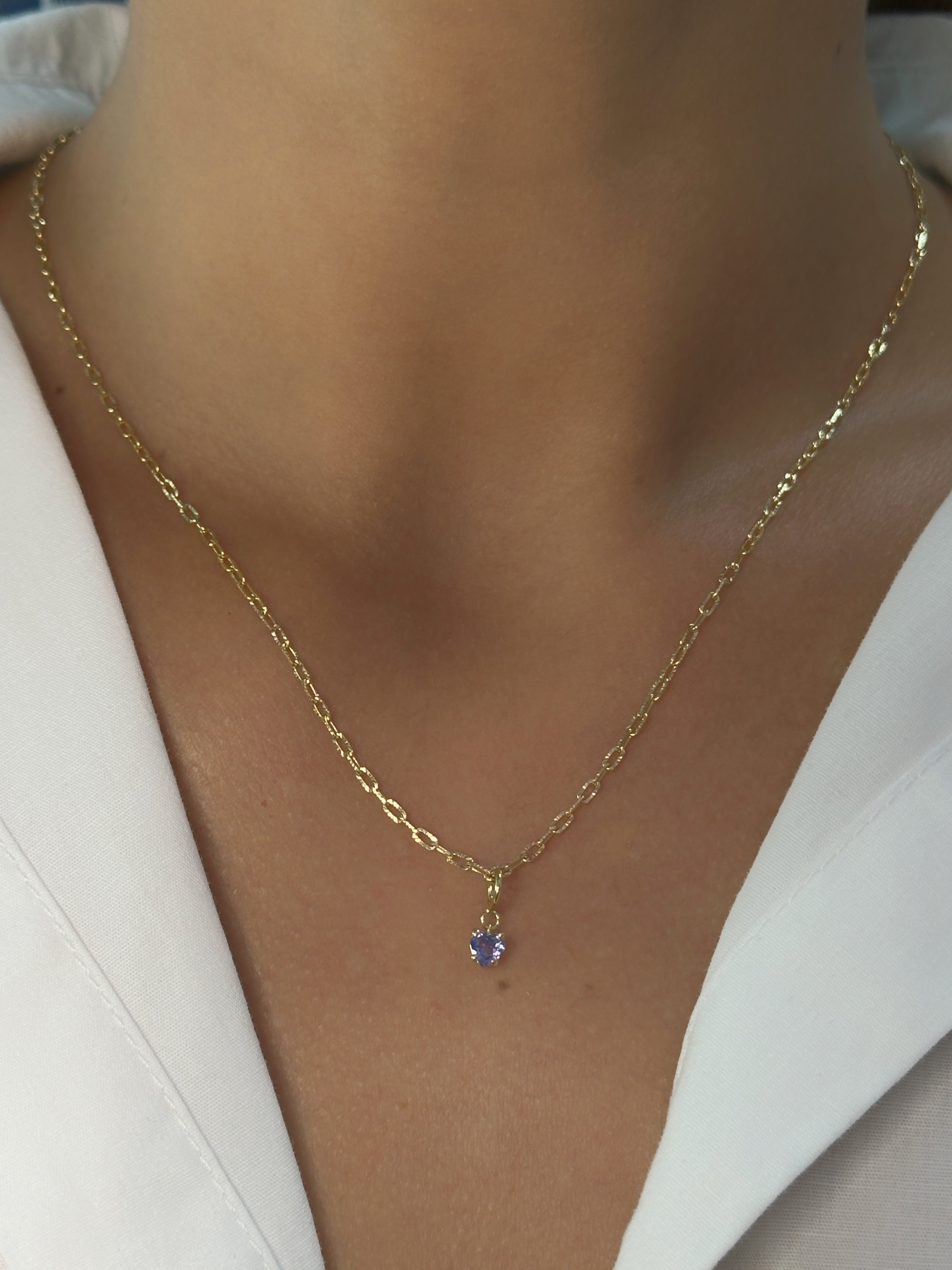 Dije en broche corazón 4 mm