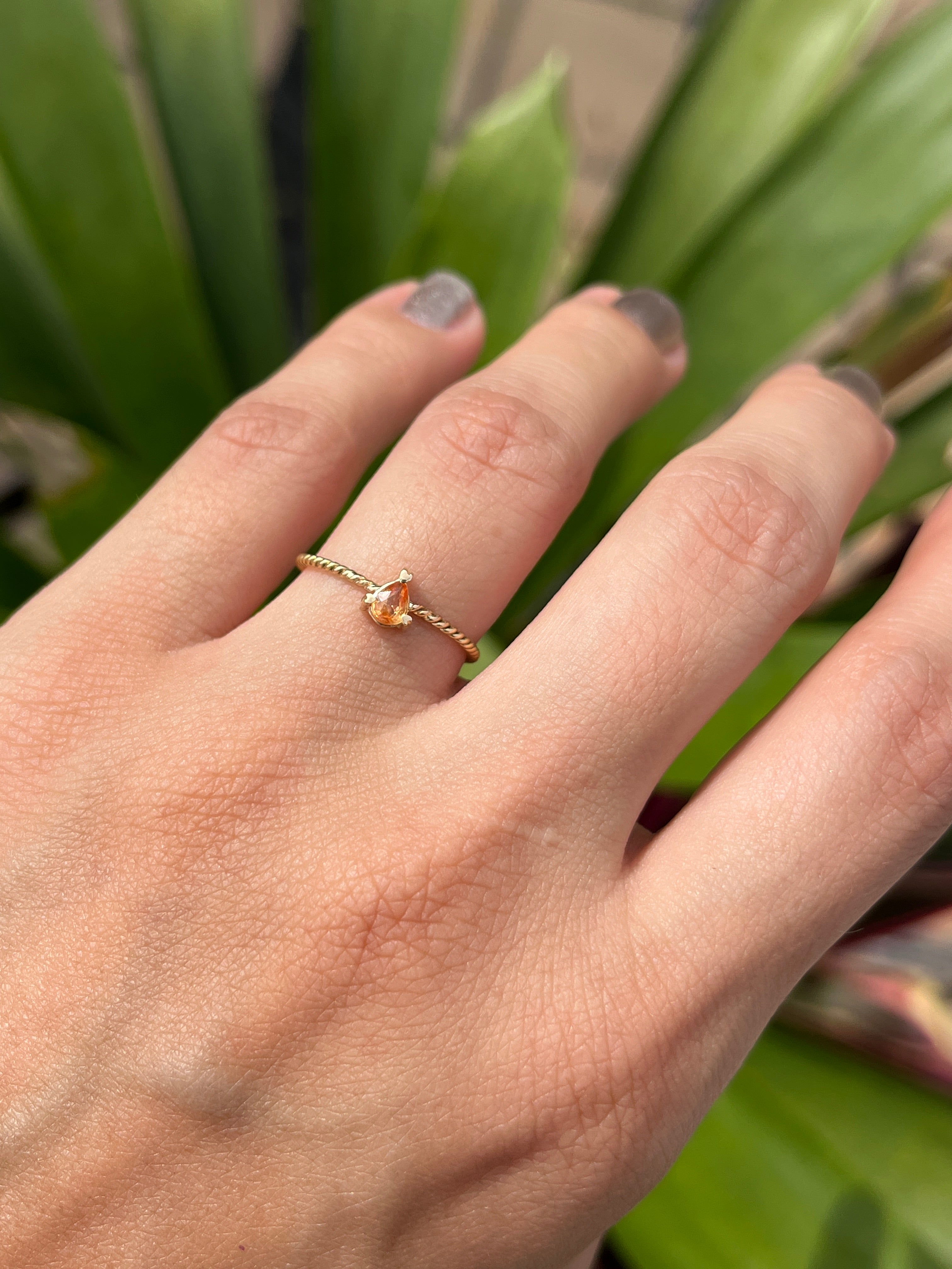 Anillo espiral love mini zafiros de colores
