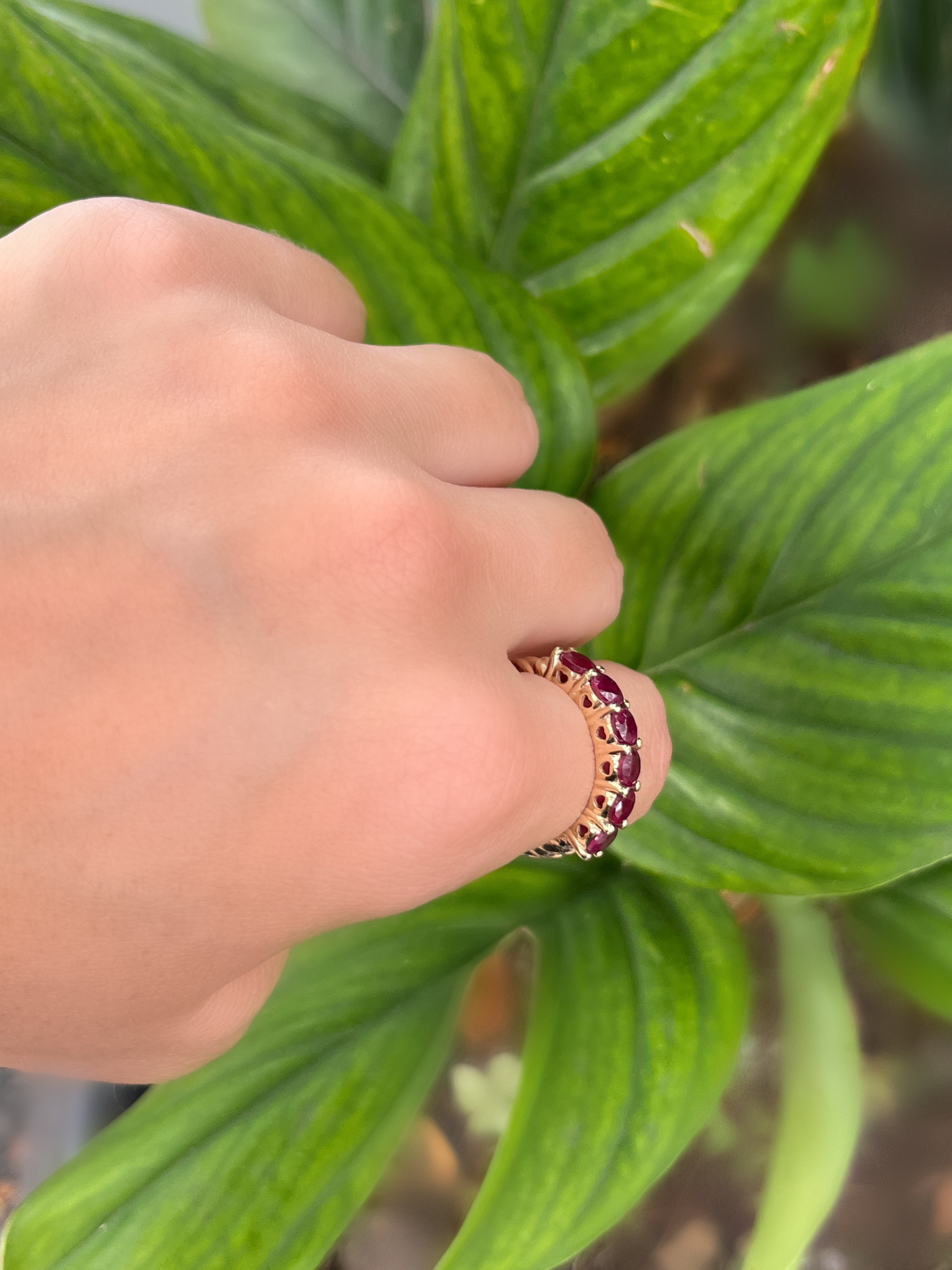 Anillo churumbela rubíes 4 mm