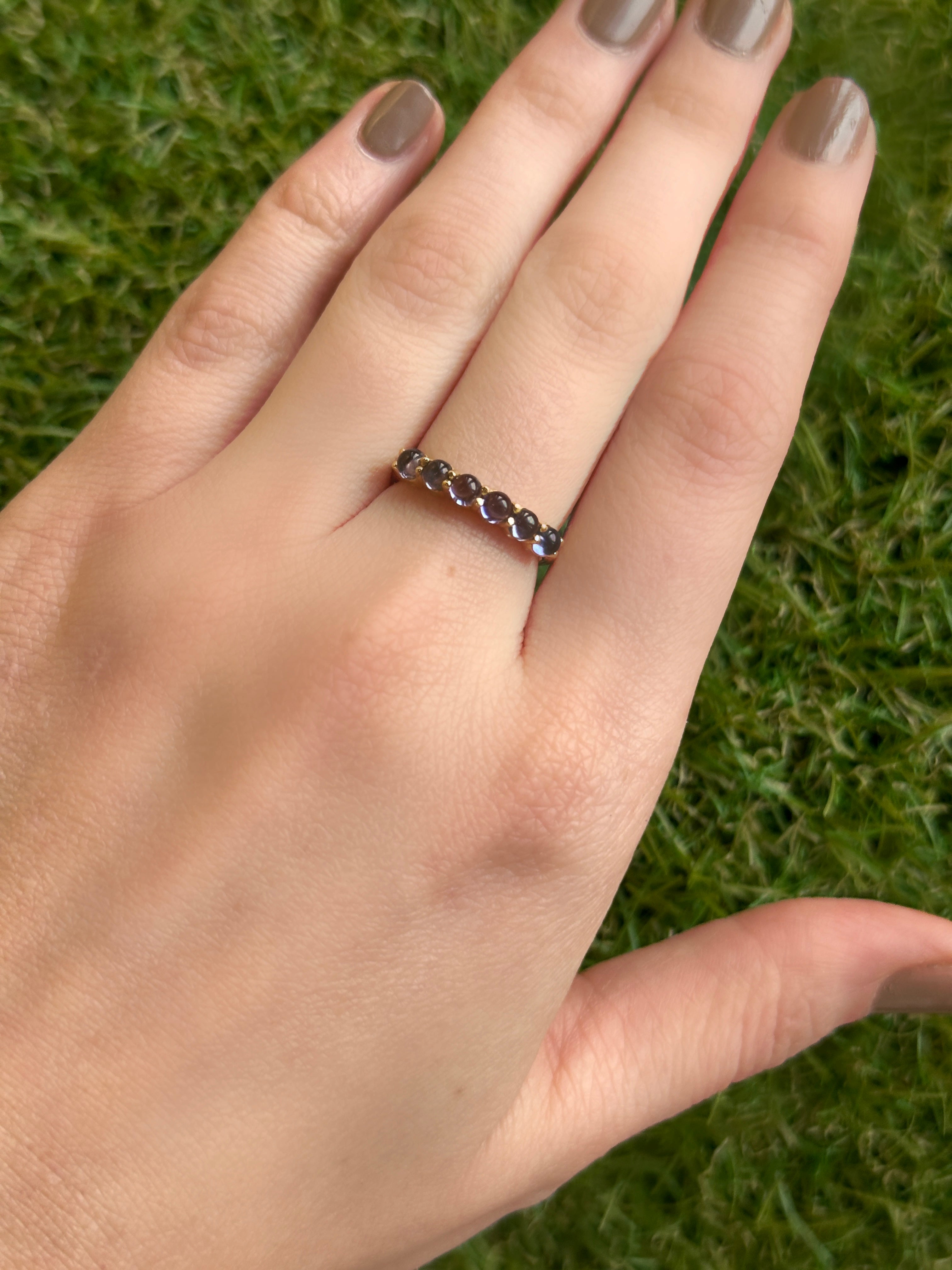Anillo churumbela cabujón Iolita 3mm