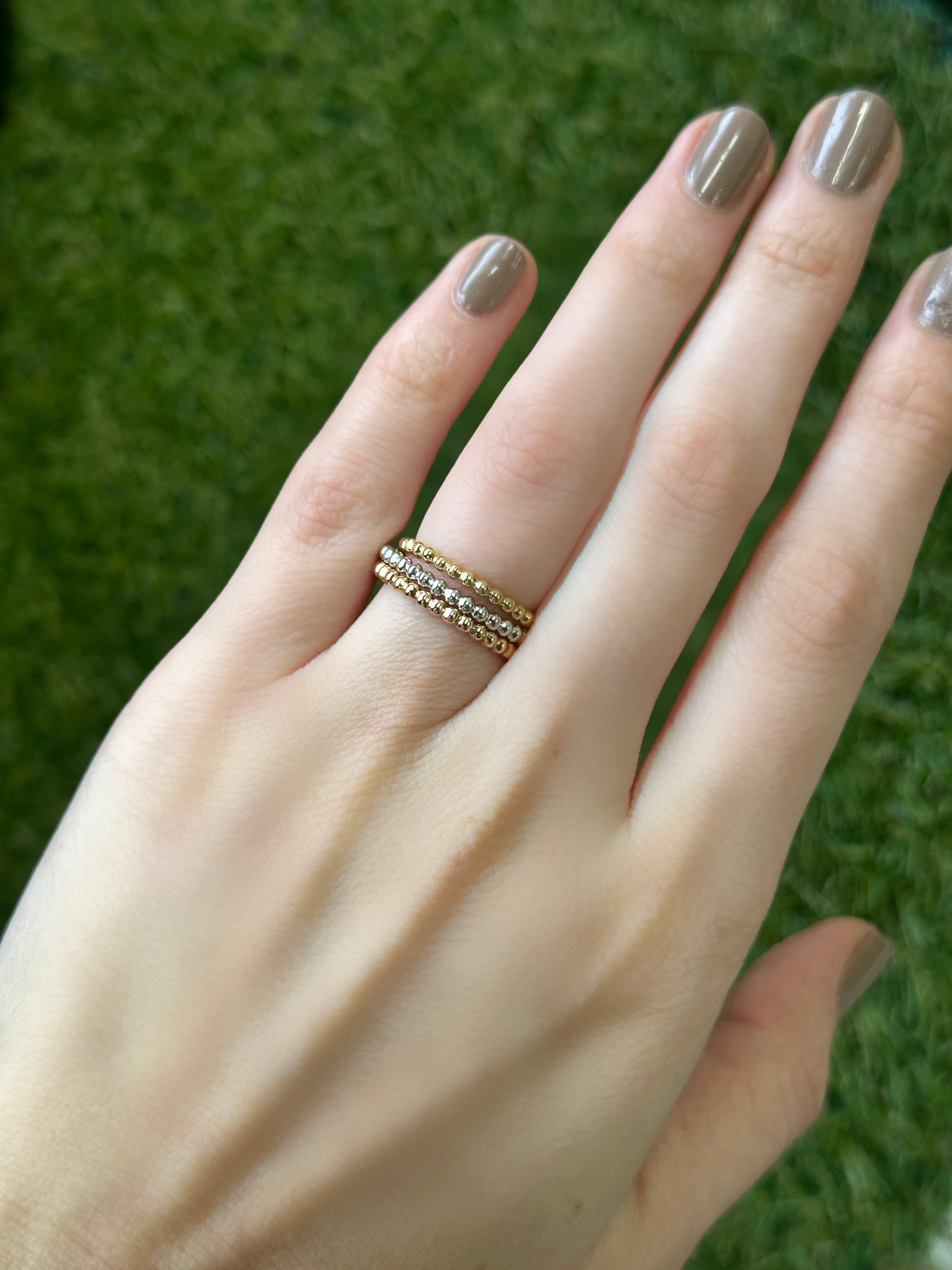 Anillo bolitas Oro 18k