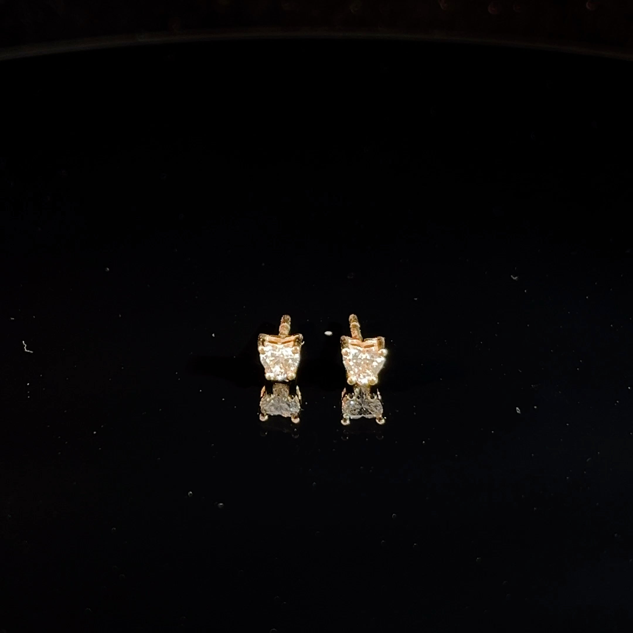 Arete Corazón Diamante 3 mm