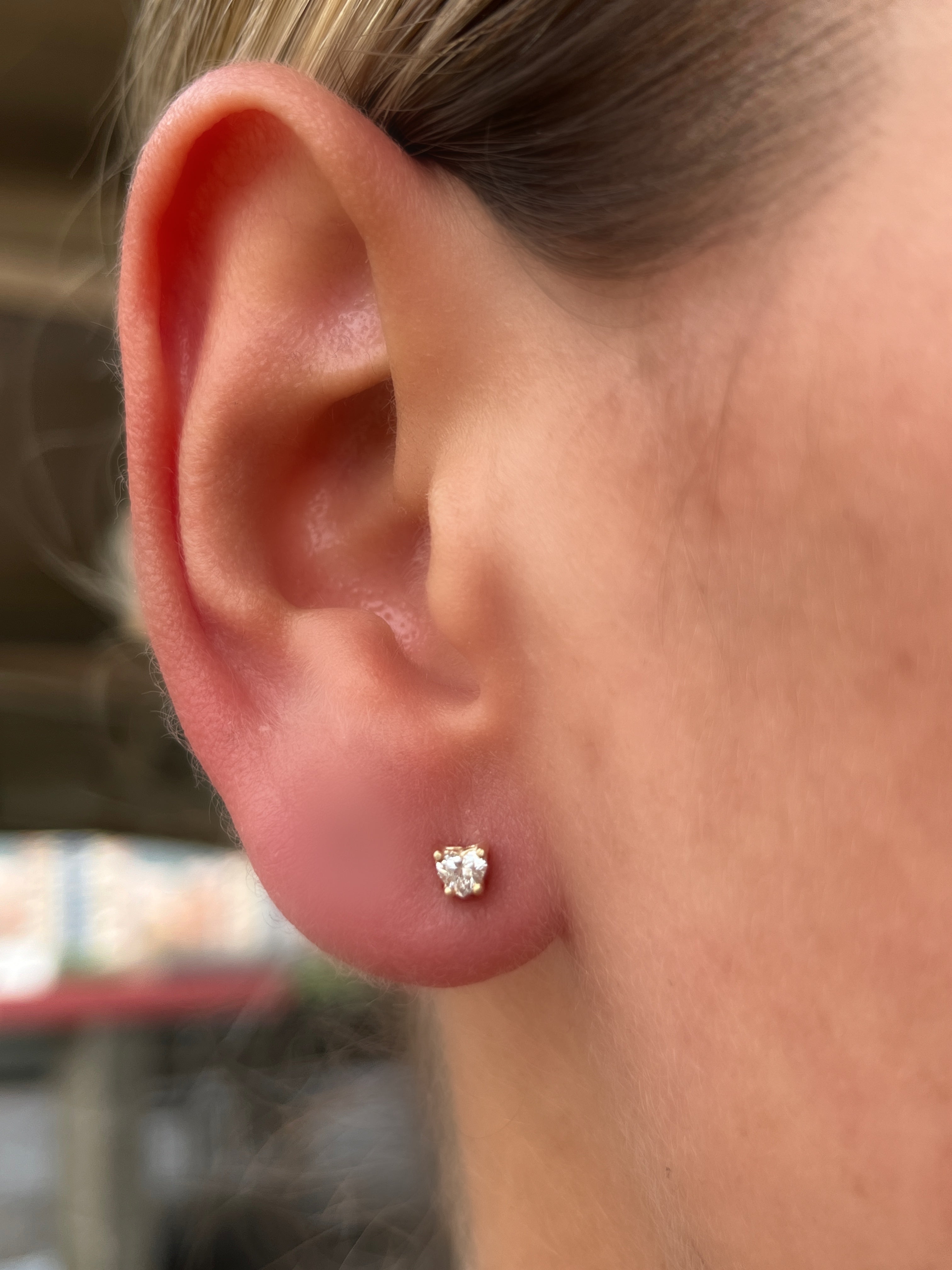 Arete Corazón Diamante 3 mm