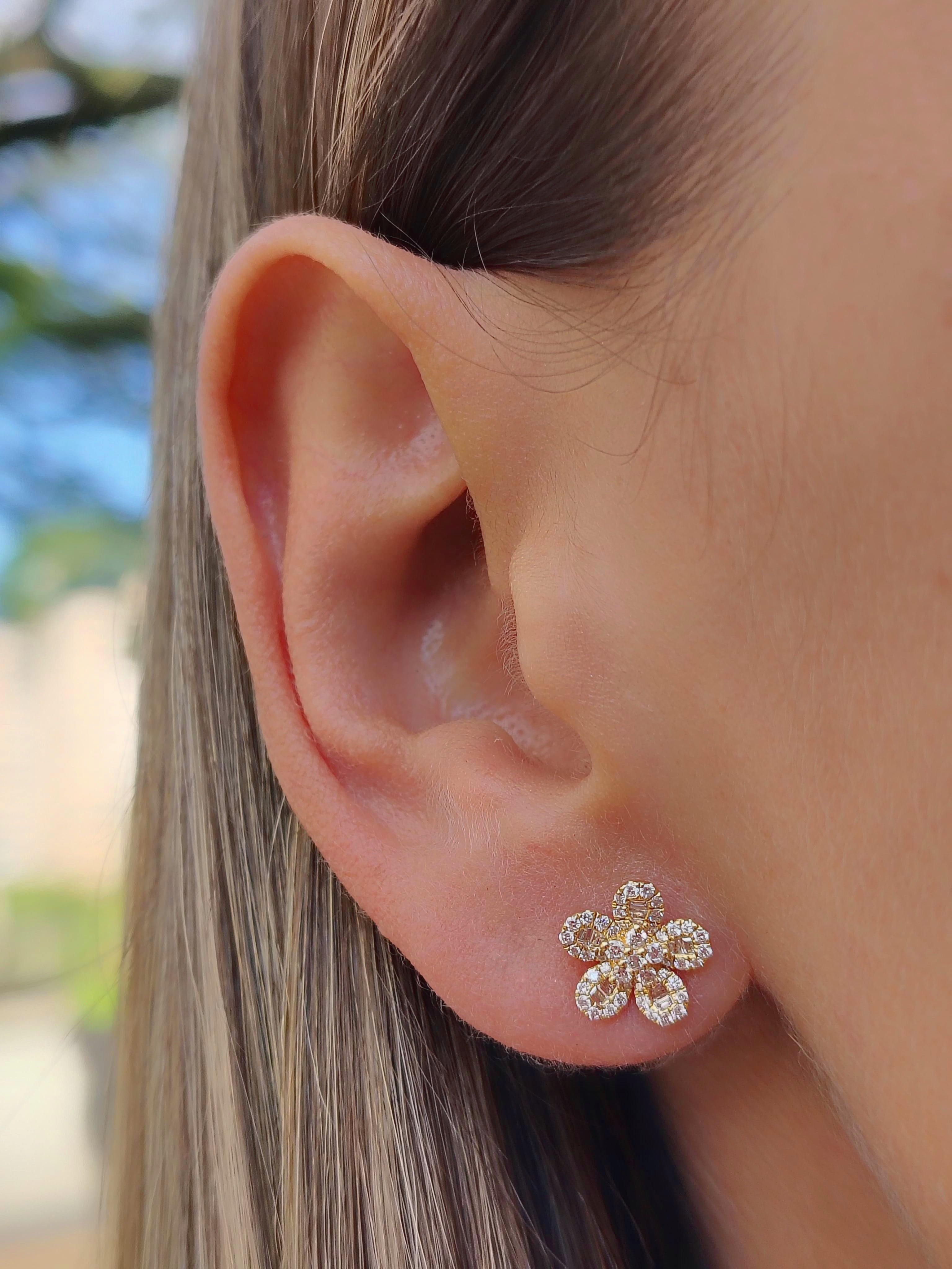 Arete Flor mágica - Oro amarillo