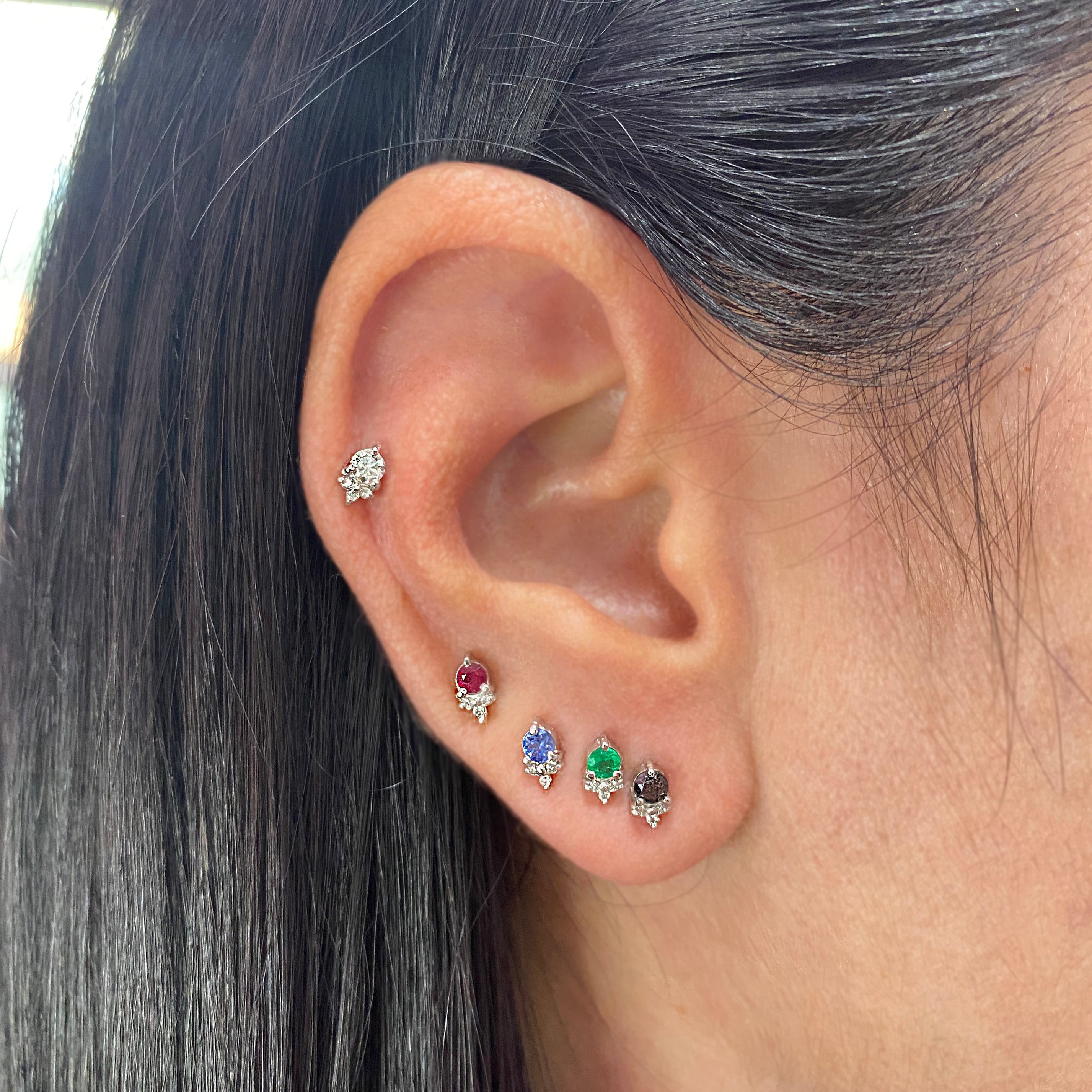 Arete Isis - Oro Blanco