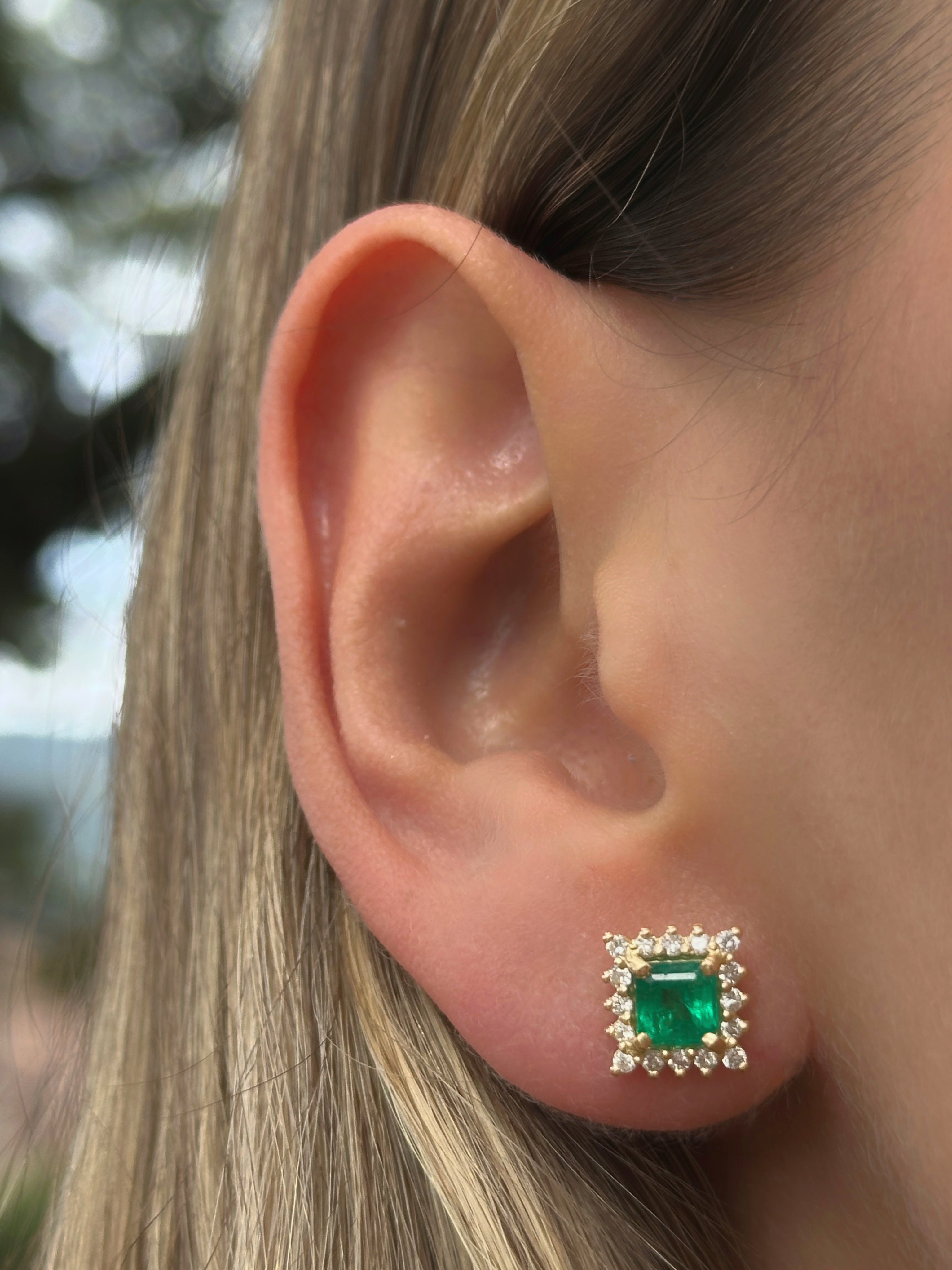 Aretes Esmeralda cluster diamantes 9mm