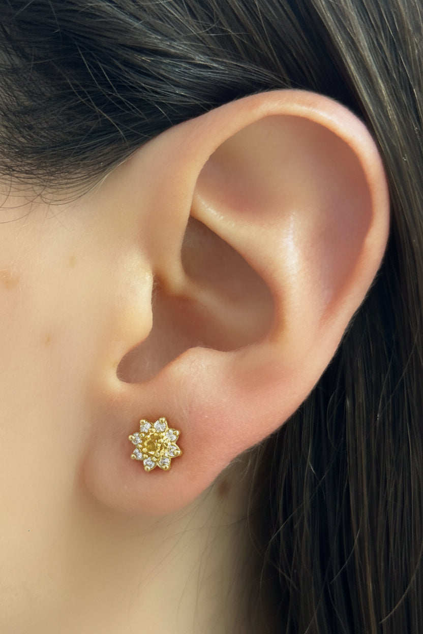 Aretes margaret zafiro amarillo y diamantes 8mm