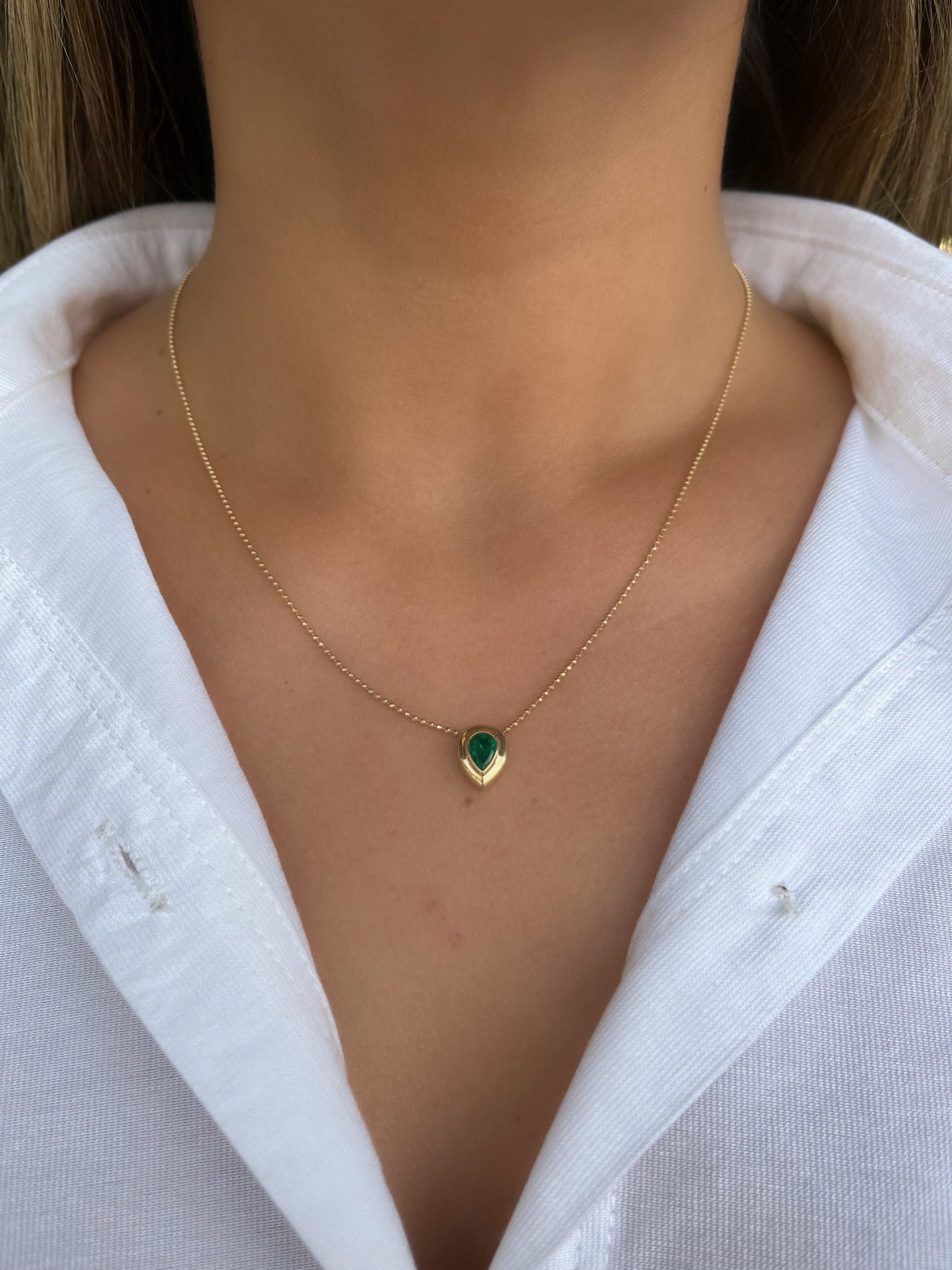 Collar Donna Esmeralda Gota