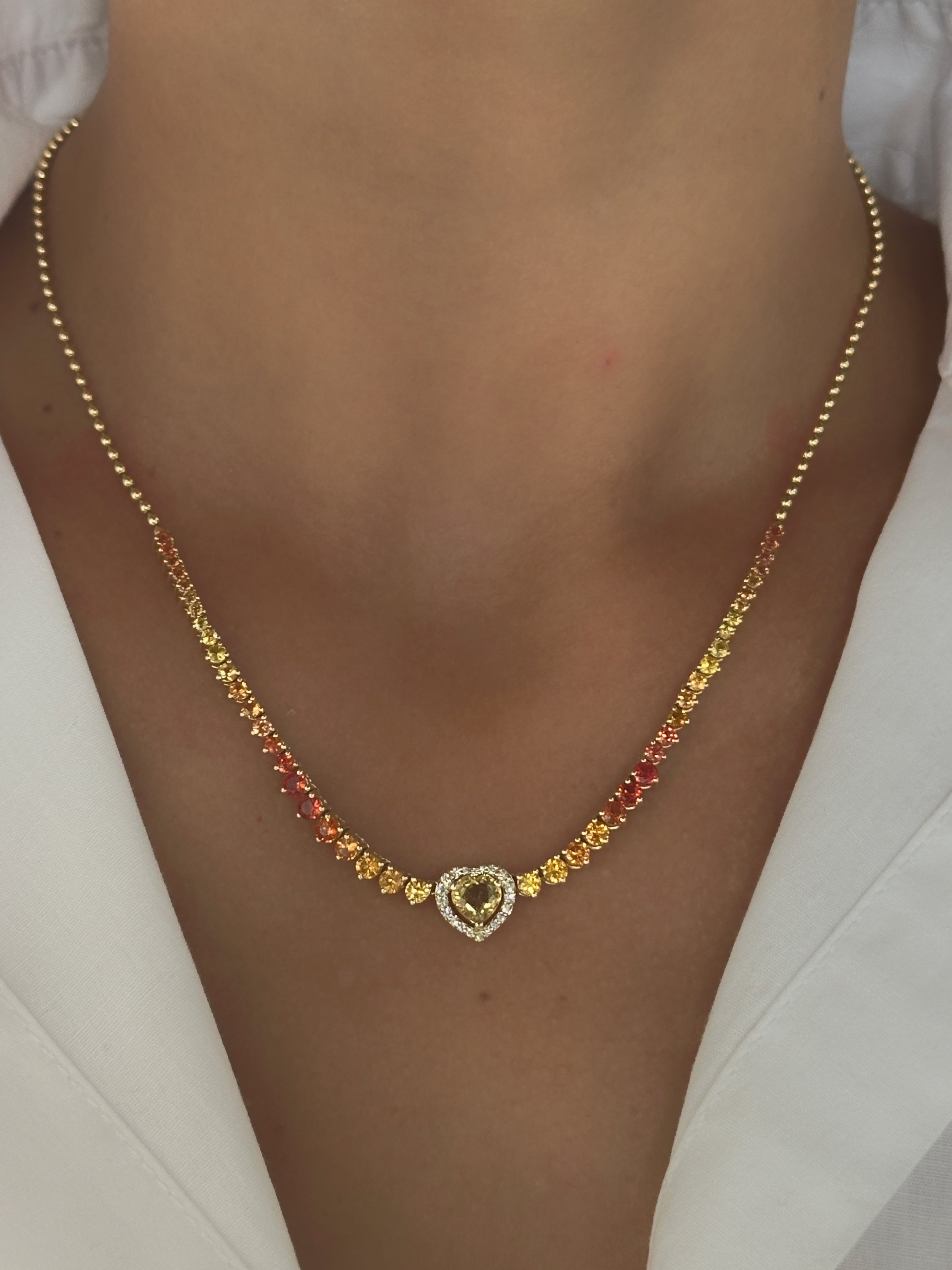 Collar Felicia zafiros amarillo y naranja