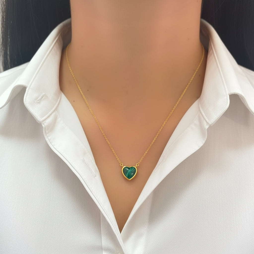 Collar Malaquita corazón 8mm