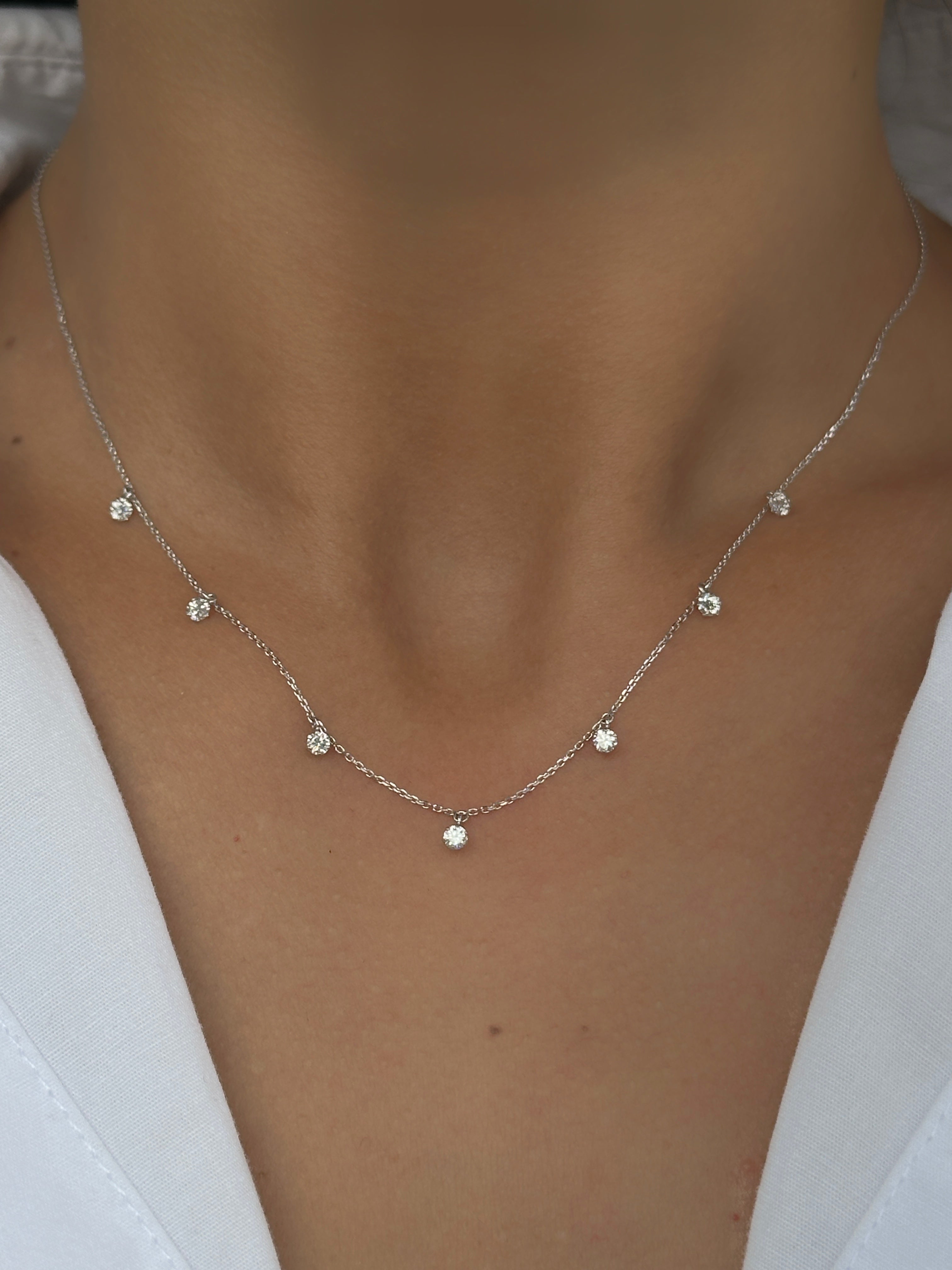 Collar lluvia de diamantes - Oro blanco