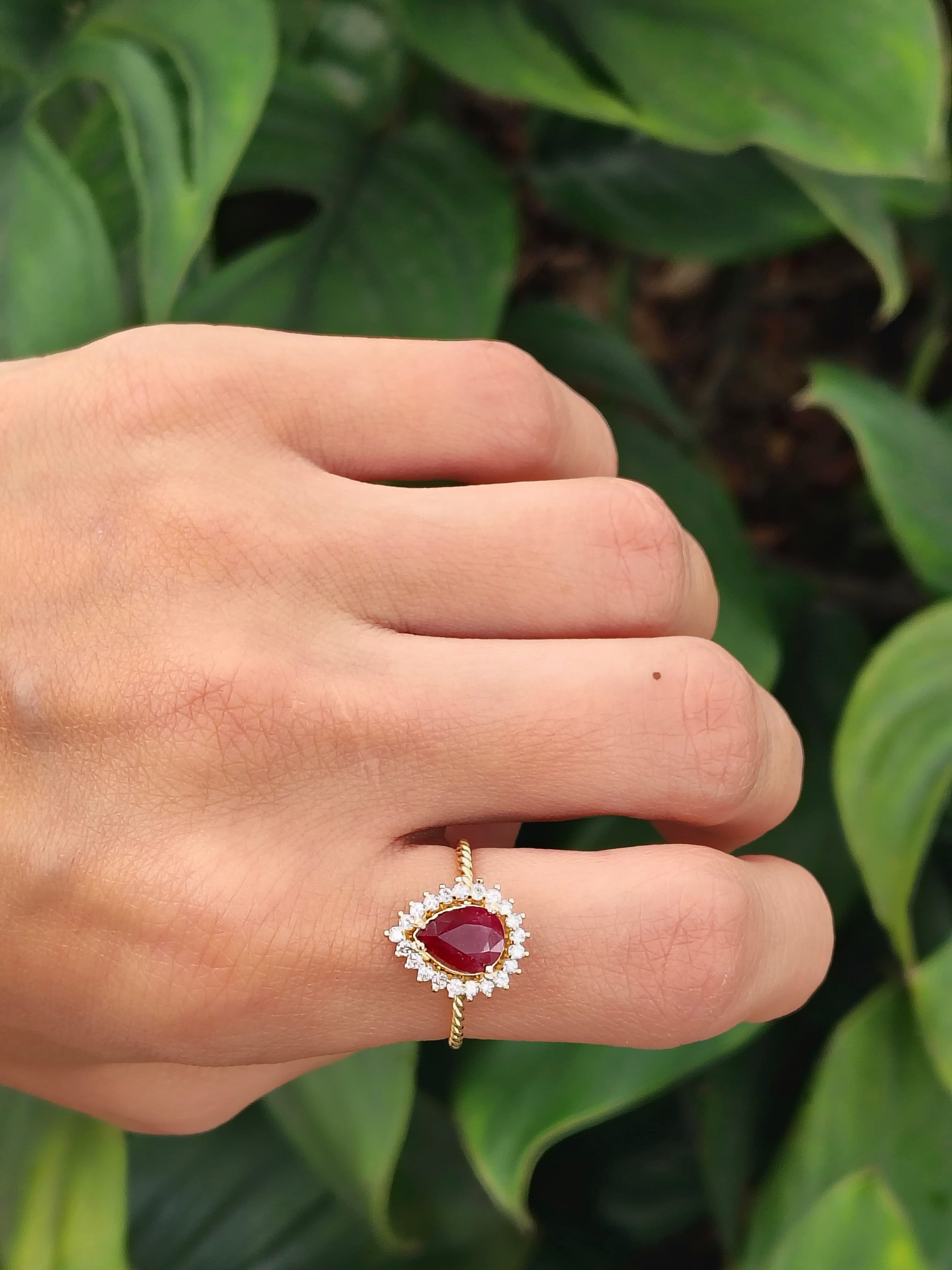 Carolina Pineda Jewelry