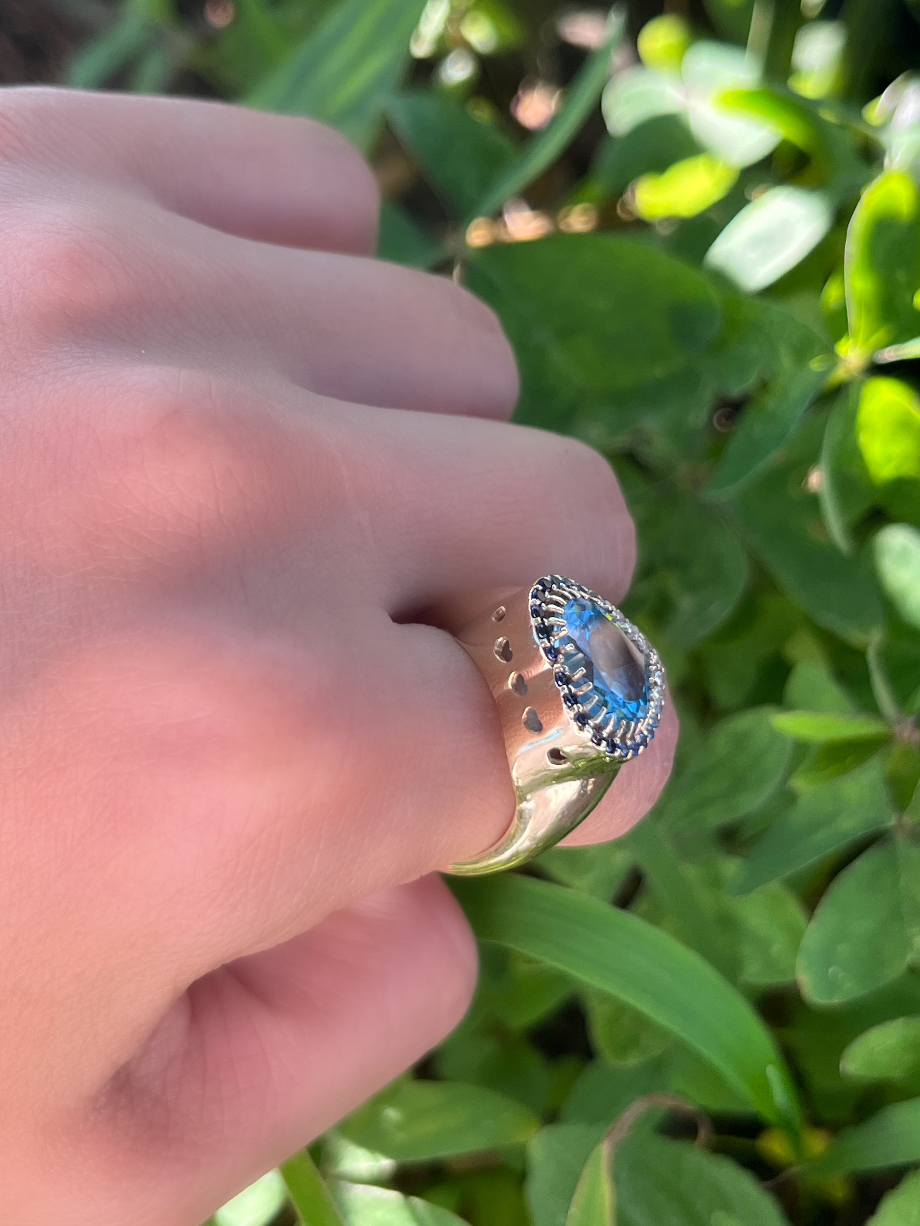 Anillo Signature Topacio swiss blue