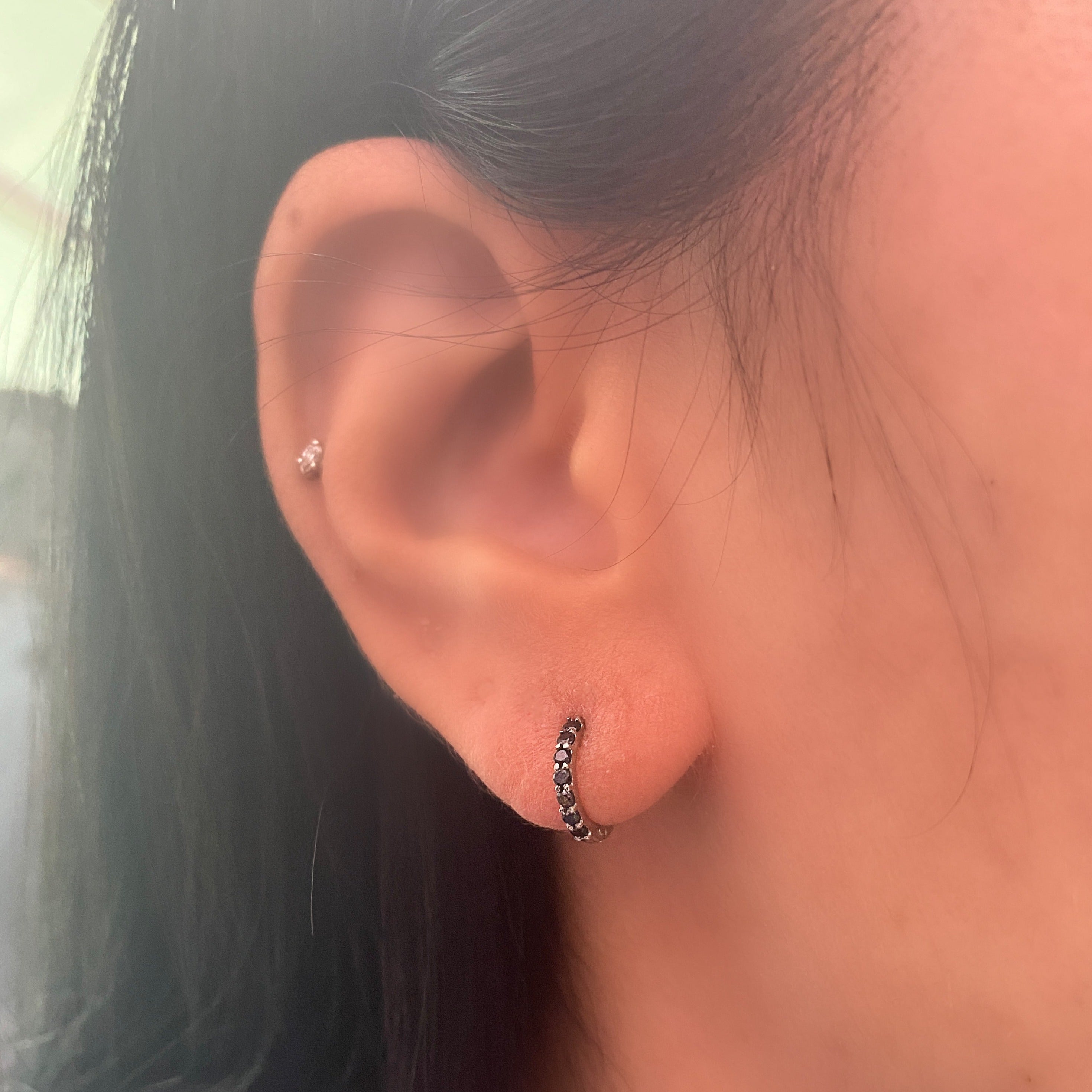 Minihoop oro blanco 18k