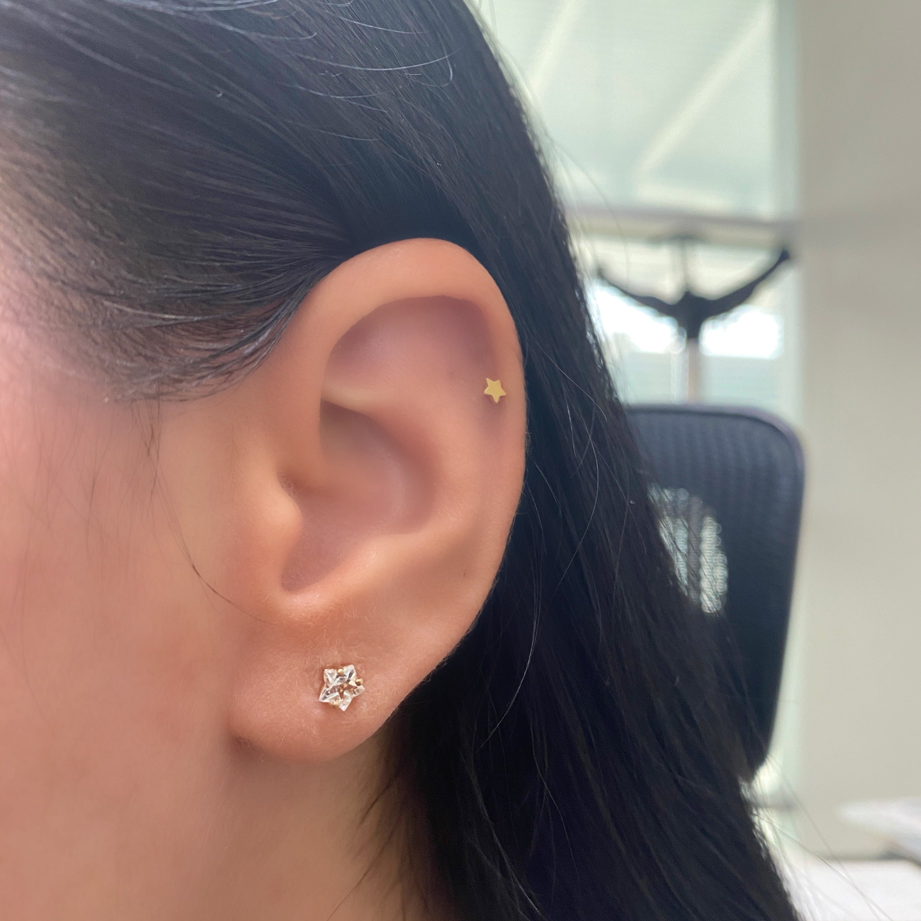 Arete estrella 5 mm - Oro Amarillo