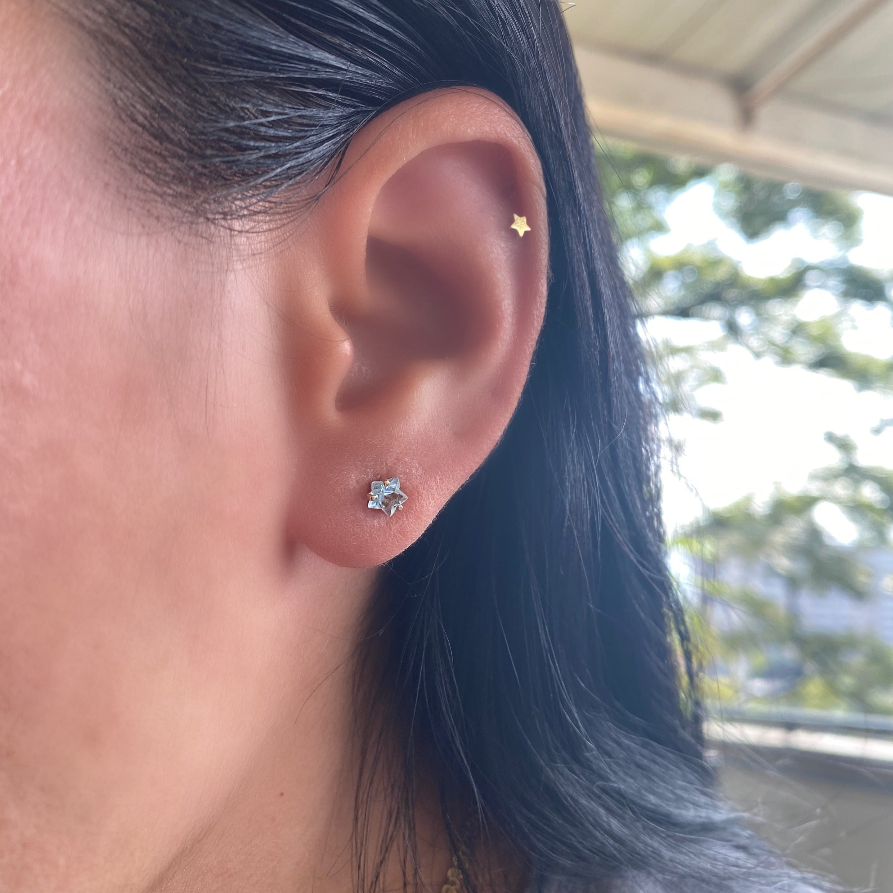 Arete estrella 5 mm - Oro Amarillo