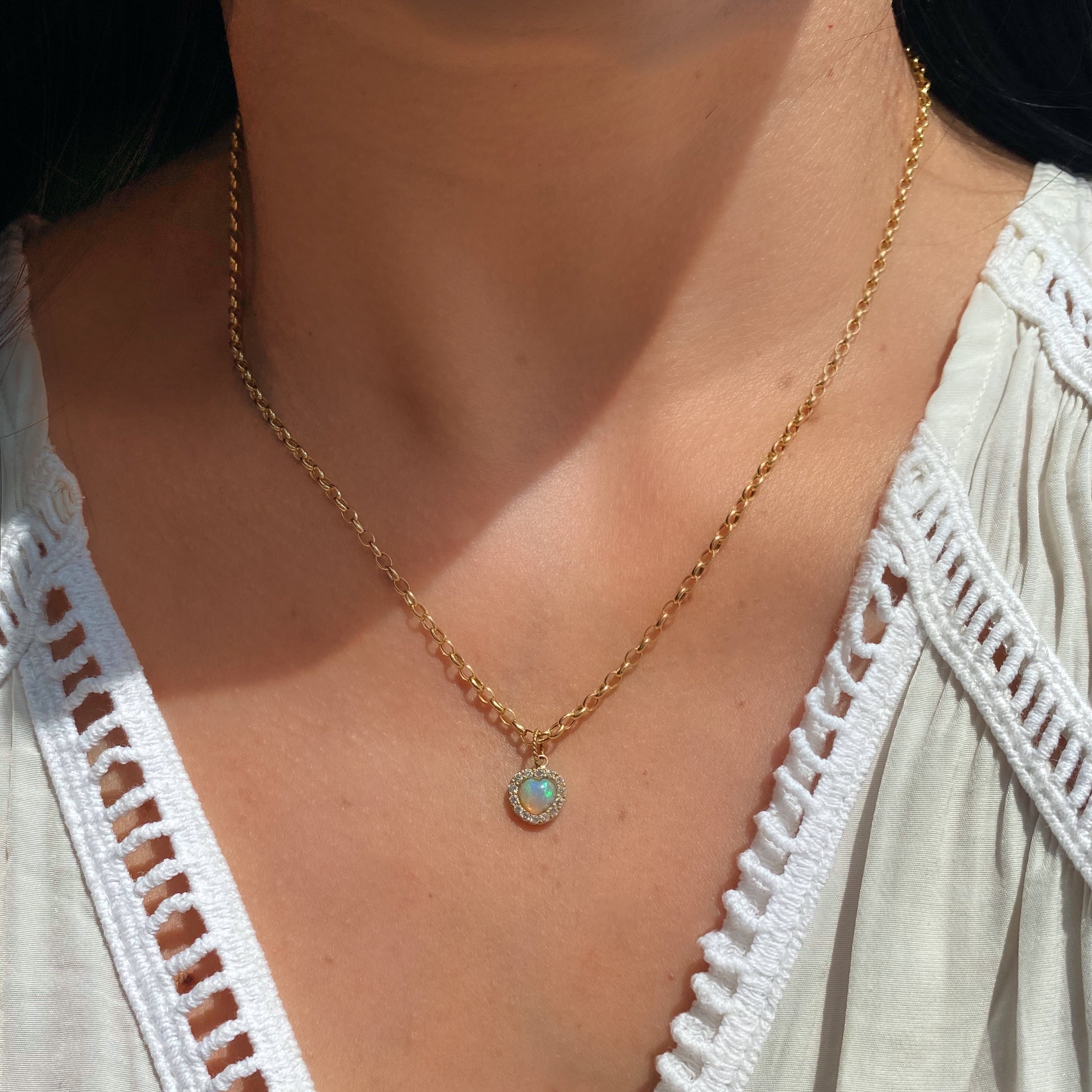 Dije corazón y diamantes