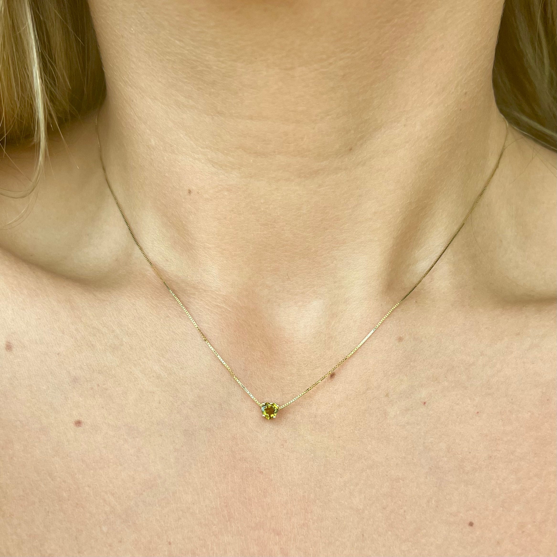 Collar Nacimiento en Corazón 4 mm