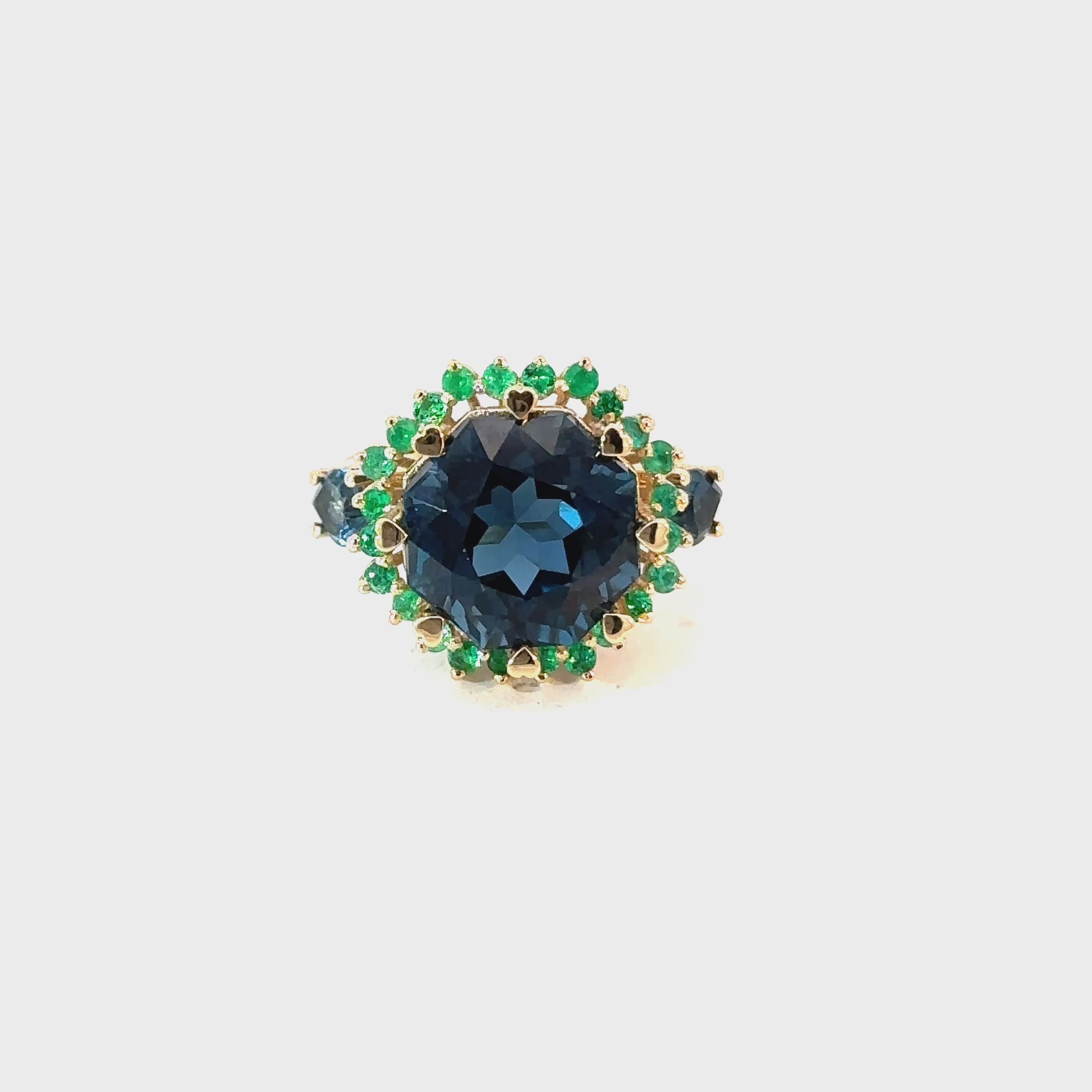 Carolina Pineda Jewelry