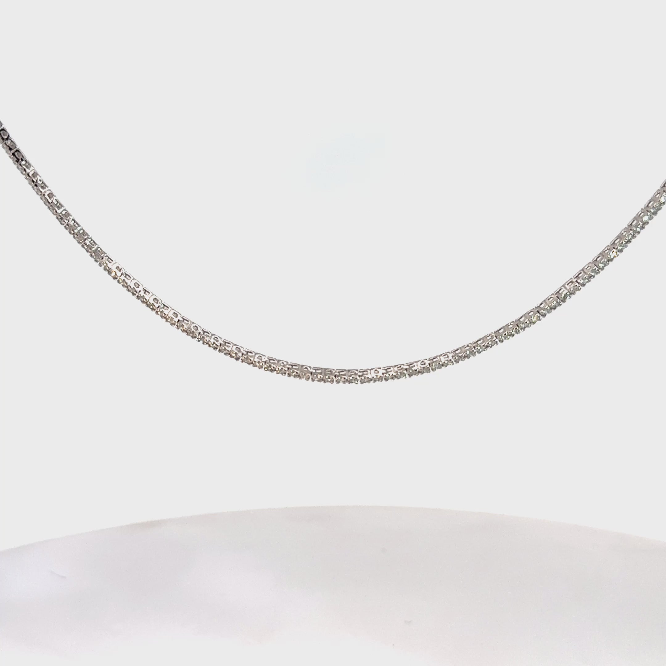 Collar Tennis Diamantes Oro Blanco Video