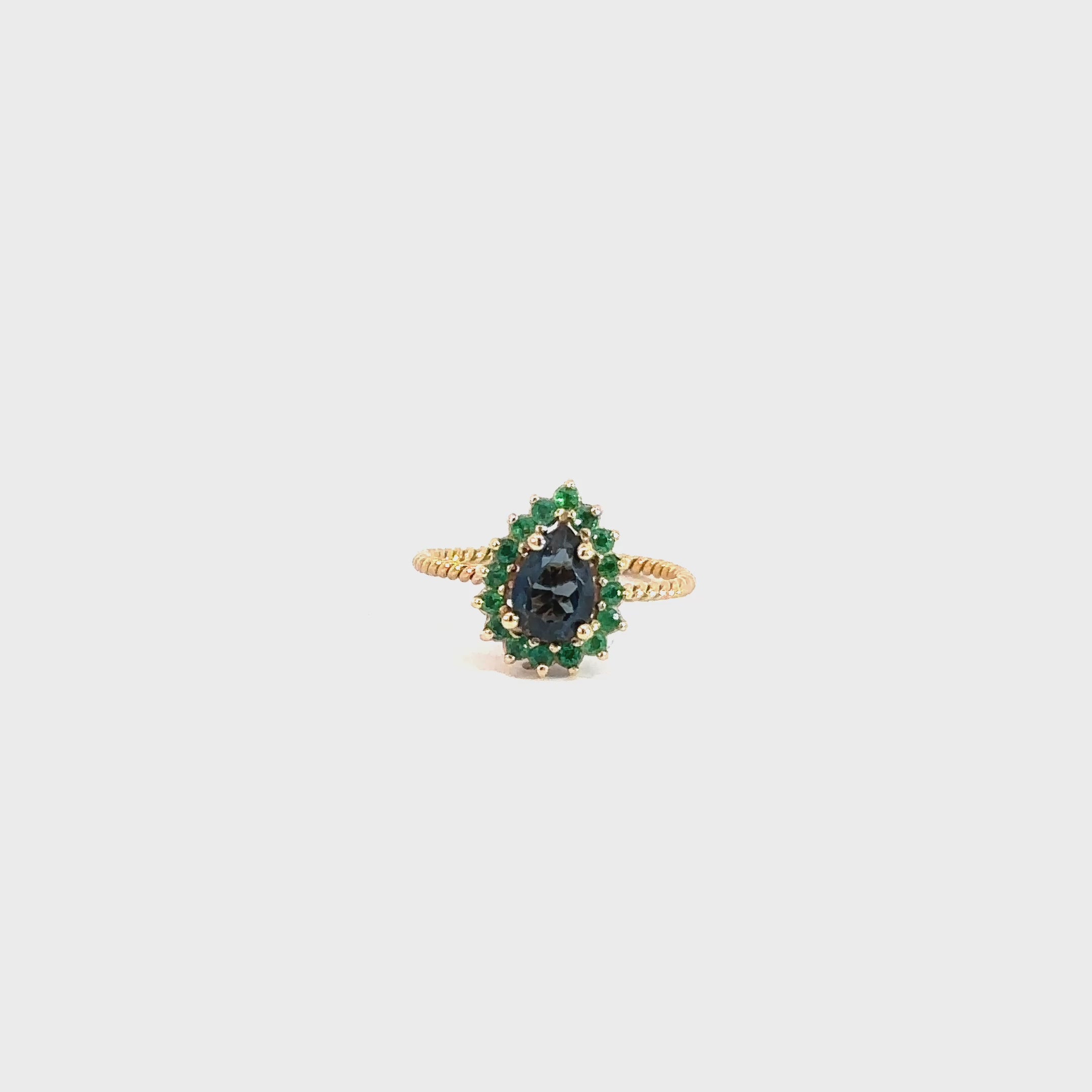Carolina Pineda Jewelry
