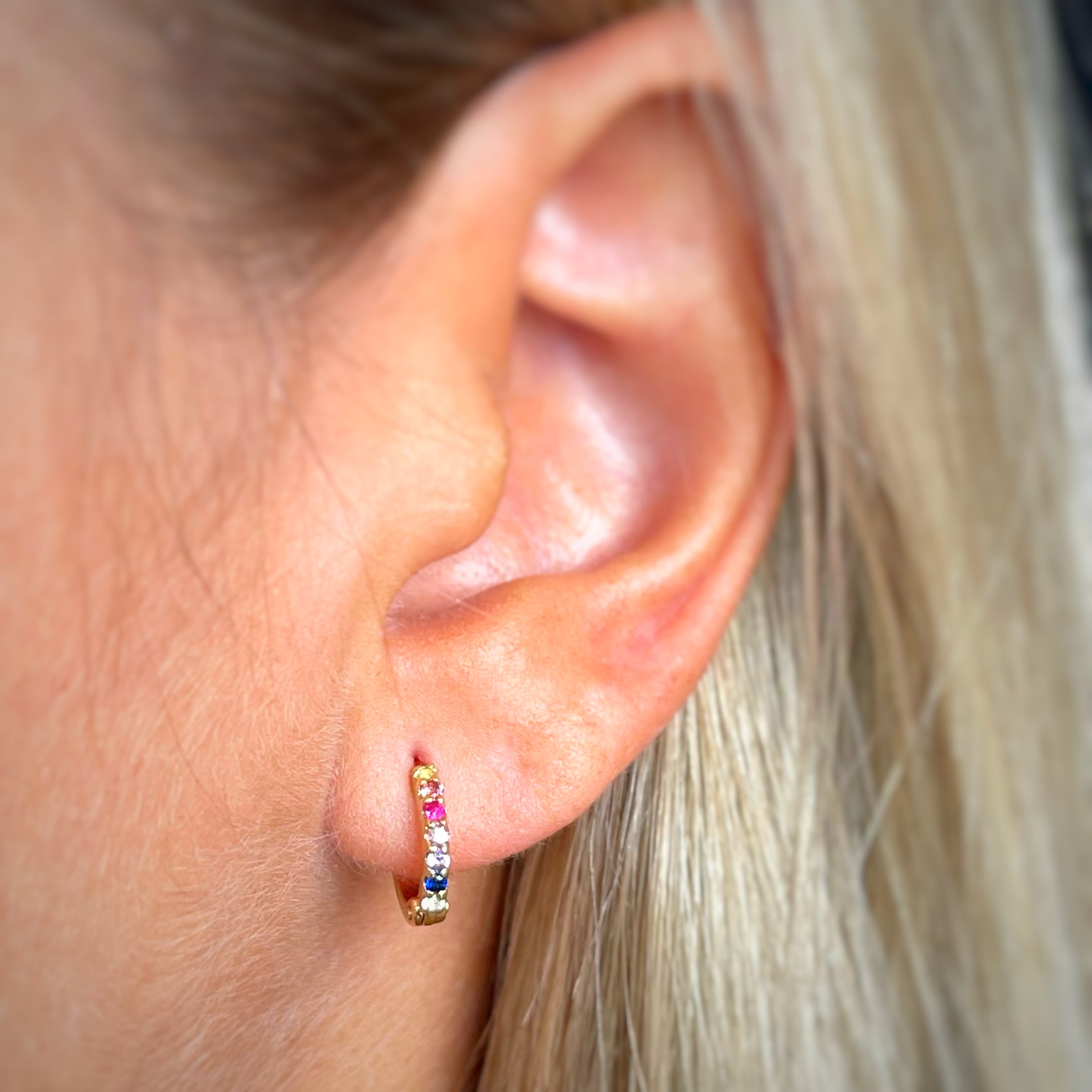 Minihoop oro amarillo 18k