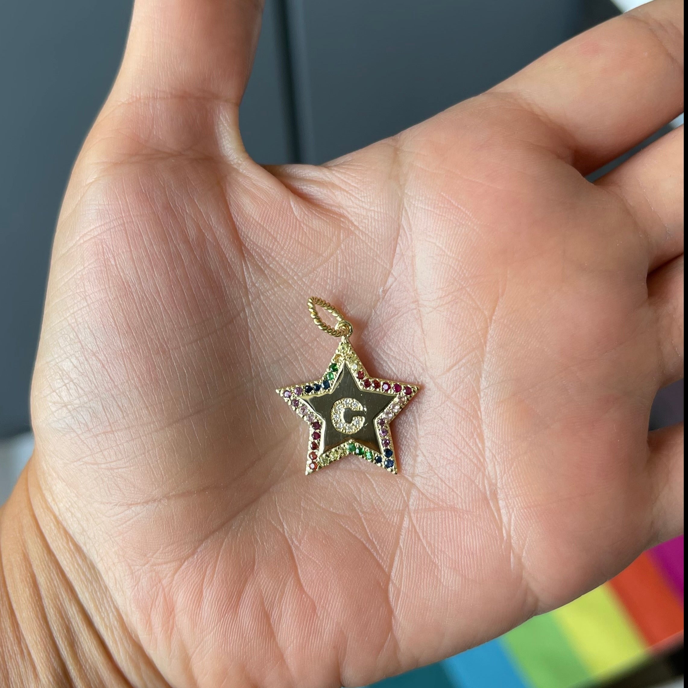 Dije Estrella vía láctea con inicial en diamantes