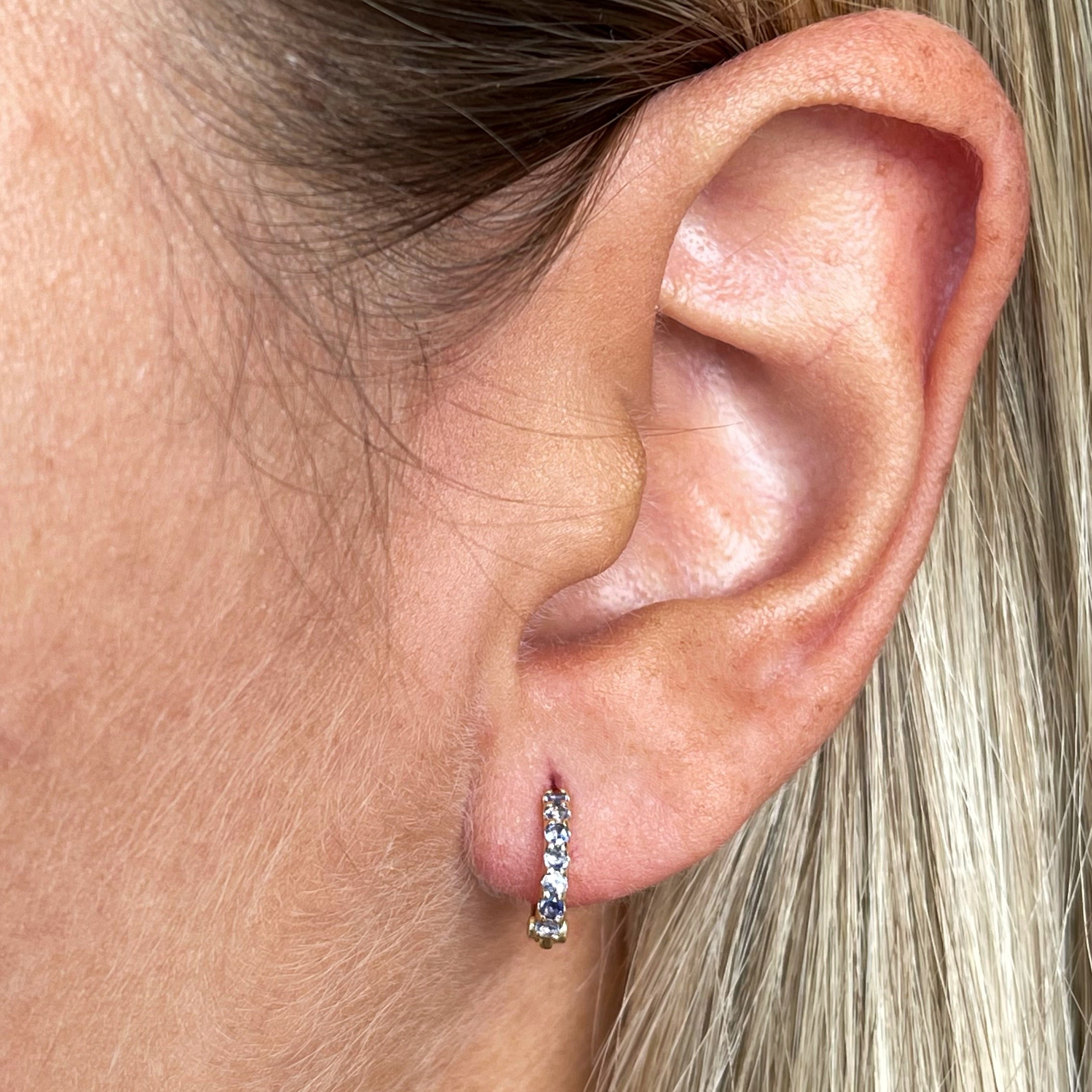 Minihoop oro amarillo 18k