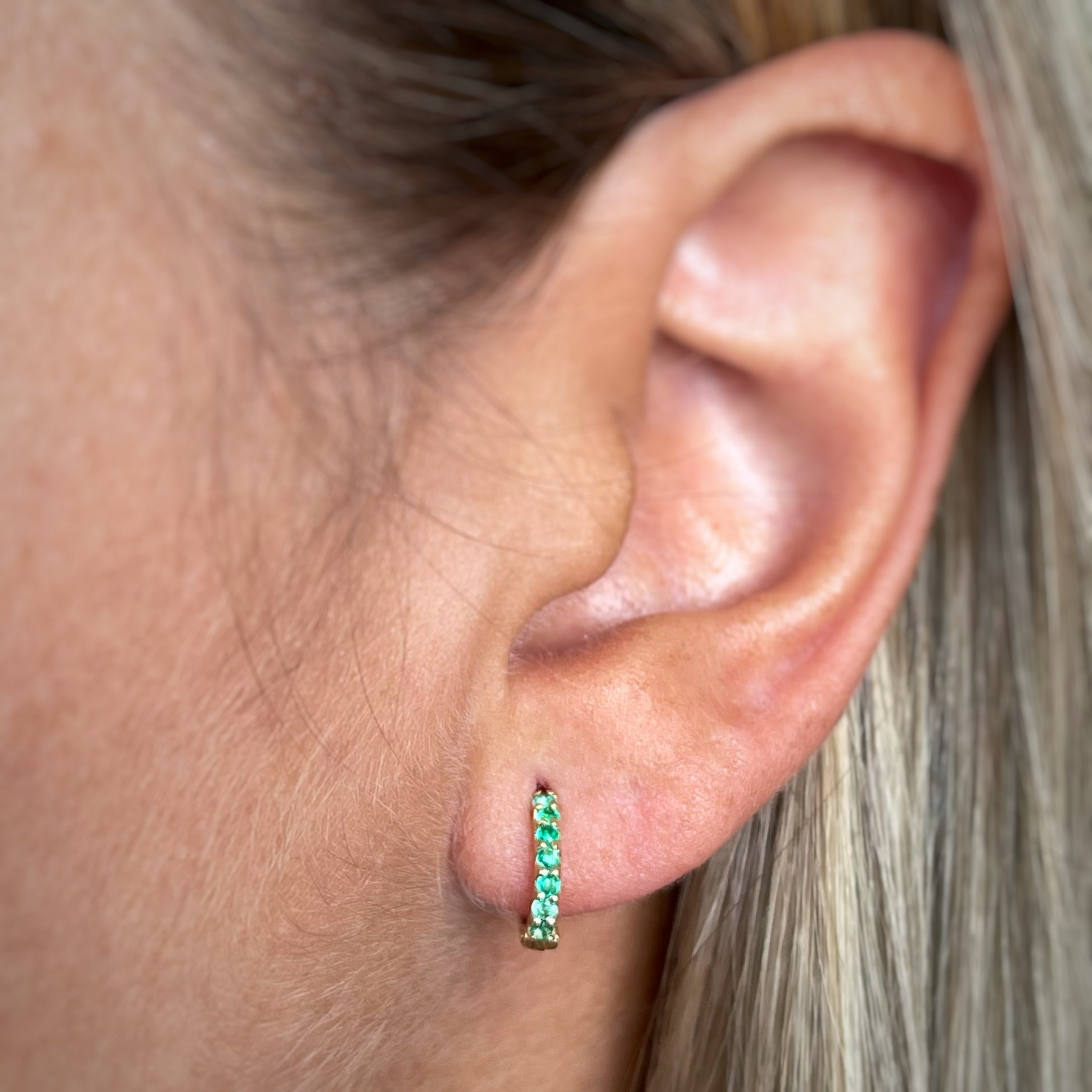 Minihoop oro amarillo 18k