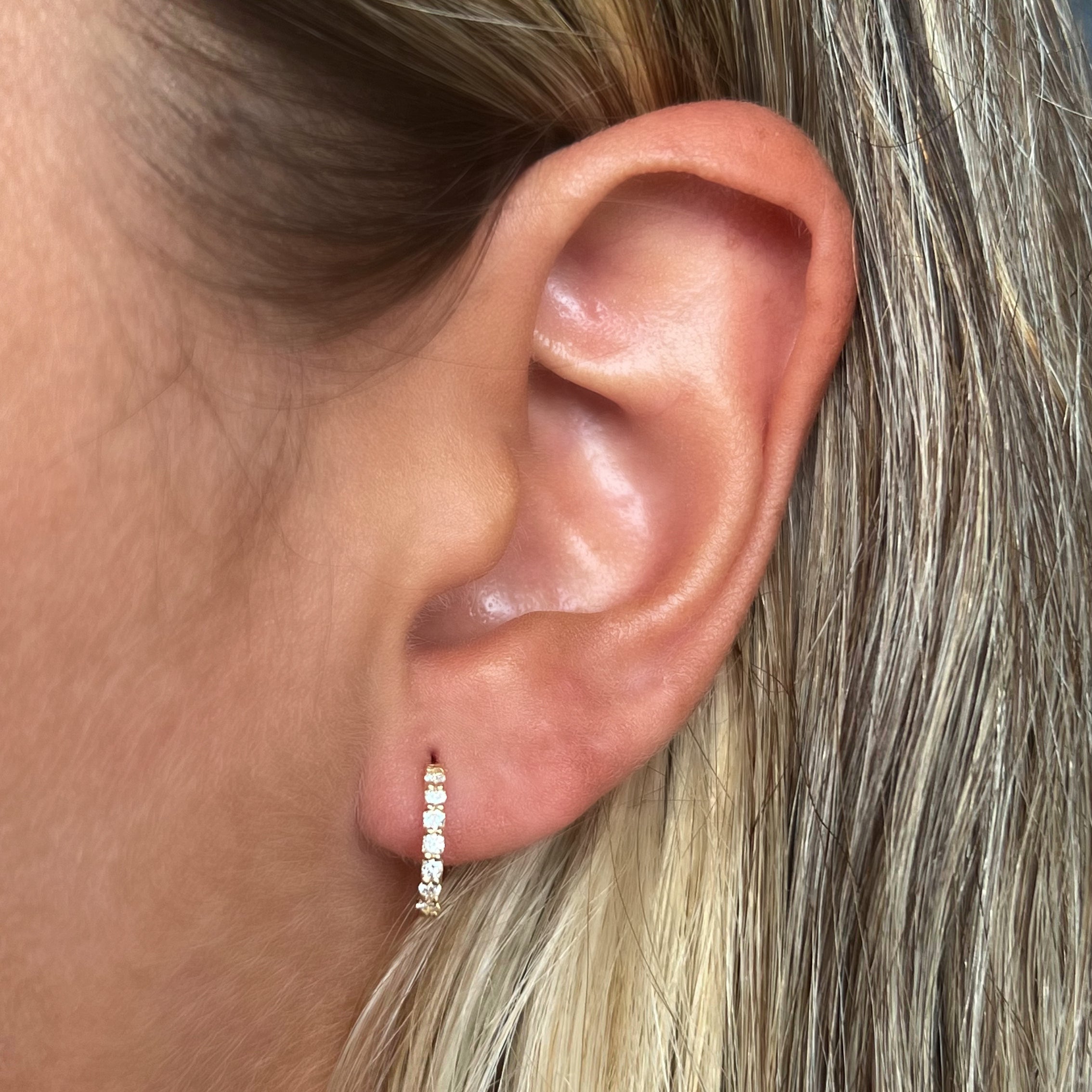 Midhoops 1.5 mm de ancho oro amarillo (par)