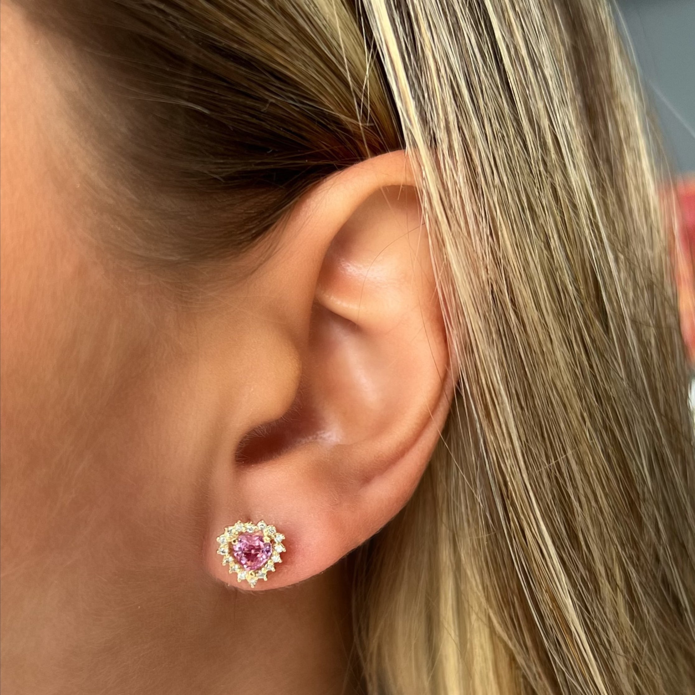 Aretes Camelia corazón 5 mm